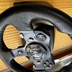 Logitech G920 Xbox用ハンコンの画像