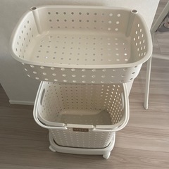 ランドリーバスケット　ラック二段の画像