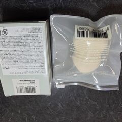 JAVIN DE SEOUL ジャビンドゥソウル ハギングスキンティント (リキッドファンデーション)お譲りします♪の画像