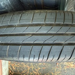 夏タイヤの画像