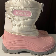子供用スノーブーツ19cmの画像