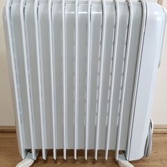 デロンギ オイルヒーター (ぱっく) 春日の季節、空調家電《オイル