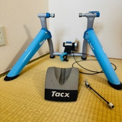 Tacx タックス　固定ローラーの画像