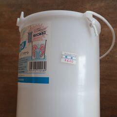すいこみバケツ　2個　アミエビホイホイの画像