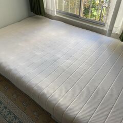 ニトリ　セミダブルベッド 脚付きボンネルコイルマットレス の画像