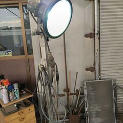 屋外　照明　ライト　スタンド　投光器　深谷の画像