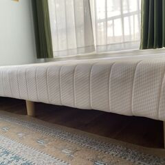 ニトリ　セミダブルベッド 脚付きボンネルコイルマットレス の画像