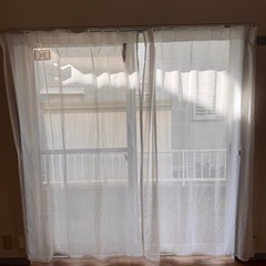 早い者勝ち！無印のレースカーテン（2枚組のものを2セット）の画像