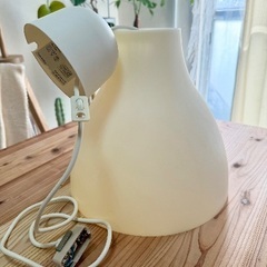 IKEAシーリングランプの画像