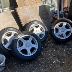 日産ノート、スタッドレスタイヤ175/65 R14.82Qの画像