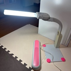 蛍光灯デスクライトの画像