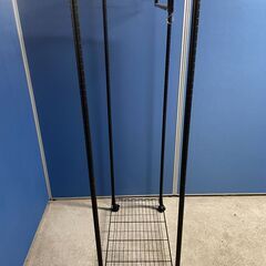 【美品】スチールラック 黒系 ハンガー掛け付き 衣類収納 キャスター付き 早い者勝ち 引取り歓迎 配送OKの画像