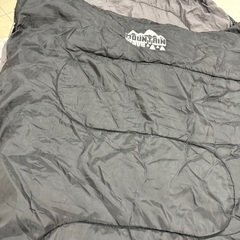 キャンプ用🏕️寝袋🛌ホームクリーニング済みですの画像