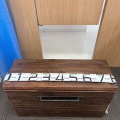 【藤枝】3000円で売ります！M-BOX　収納　ボックス　椅子　ベンチ チェアー　キャスター　収納箱　古材　木箱　アイアン　ウッドボックスの画像