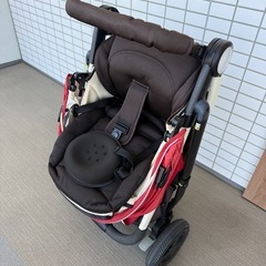 GRACO シティトレック　ベビーカー　赤色の画像