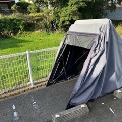 バイクガレージの画像