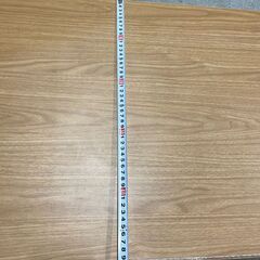 【無料】ローテーブル ベージュ系 木目 シンプル 0円 早い者勝ち 引取歓迎 配送OKの画像