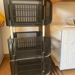 押入れ収納棚の画像