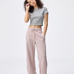 GUのスウェットとワンピースの3点セット✨の画像