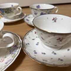 5客カップとソーサーのセットの画像