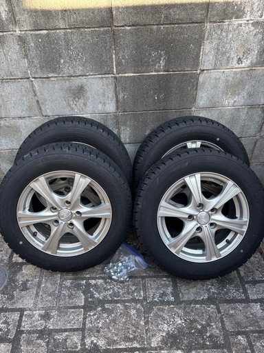 スタッドレスタイヤ 185/65R15グッドイヤー4本