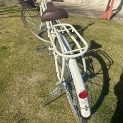 26インチ　自転車　白　の画像