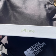 iPhone17  256gb セージの画像