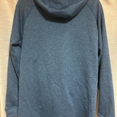 【福岡市/春日市】アンダーアーマー コールドギア パーカー M フィッティド 冬用 防寒の画像