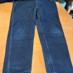 ★☆★☆ (中古・着用歴あり) 子供用　サイズ120〜130 
男女兼用　オーバーオール　★☆☆★の画像