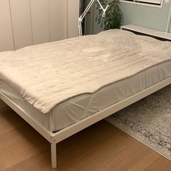 コアラマットレス（セミダブル）➕IKEAベッドフレームの画像