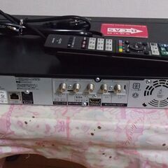 シャープブルーレイレコーダーBD‐HW、HDD1録画＋１録画＝２番組録画再生,ok,ブルーレイ、dvd観れます。の画像