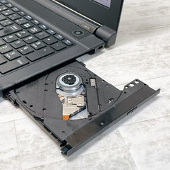 7世代 Core i7 ×SSD512GB×12GBの爆速モデル！在宅ワーク・副業・画像編集も快適 NEC 15.6型 テンキー付 Windows11 初期設定済みノートパソコン✨  の画像