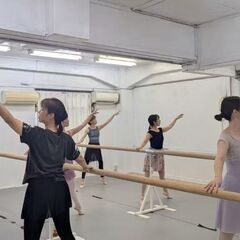 梅田の大人バレエ日曜日クラス👯の画像