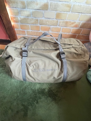 バンドック79EX ソロベース　キャンプ　スカート有りのほう