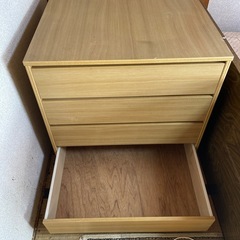 4段チェストの画像