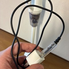 ハンディー掃除機　充電ケーブル付きの画像