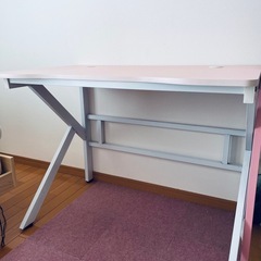 【12/20まで】ゲーミングデスク ピンクの画像