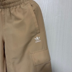 【新品未使用】アディダス オリジナルス アディカラー カーゴパンツ　Sサイズの画像