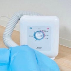 美品　MITSUBISHI 三菱　ふとん乾燥機　AD-X50-W 2015年製の画像