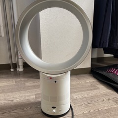 羽なし扇風機の画像