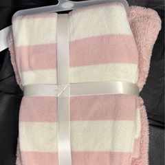 ユニクロ　女児パジャマ
の画像