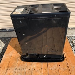 トヨトミ製　石油ストーブの画像