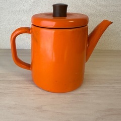 無料 オレンジのポットの画像