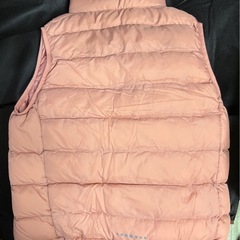 ユニクロ　ベストの画像