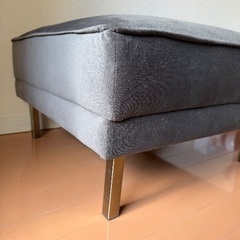 ベルベット調オットマンスツール単体の画像