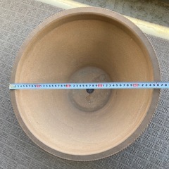 大型鉢　テラコッタ　円形　浅型の画像