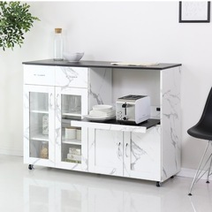 値下げ可3日夜限定：キッチン食器棚の画像