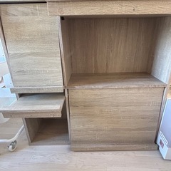 キャビネット　本棚の画像