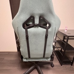 サイバーグラウンド ゲーミングチェアの画像