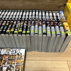 進撃の巨人　全巻　特別版ありの画像